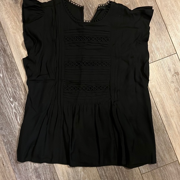 Ann Taylor Top - Picture 1 of 3